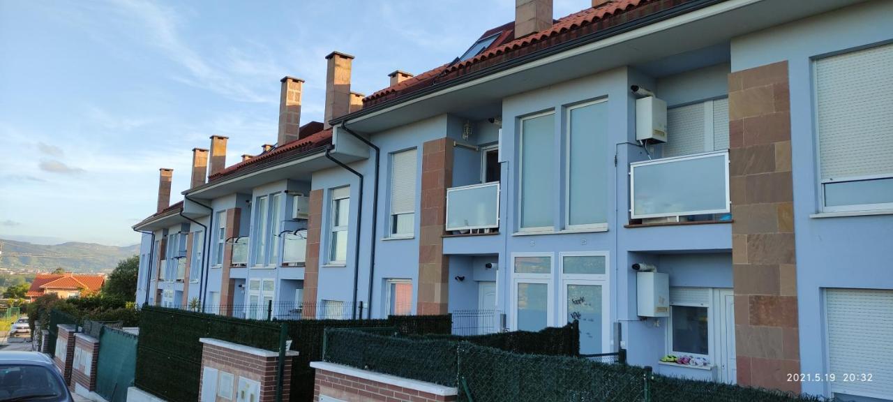 Chalet Bajo Con Jardin, Patio, Cenador Y Barbacoa. Viveda Εξωτερικό φωτογραφία