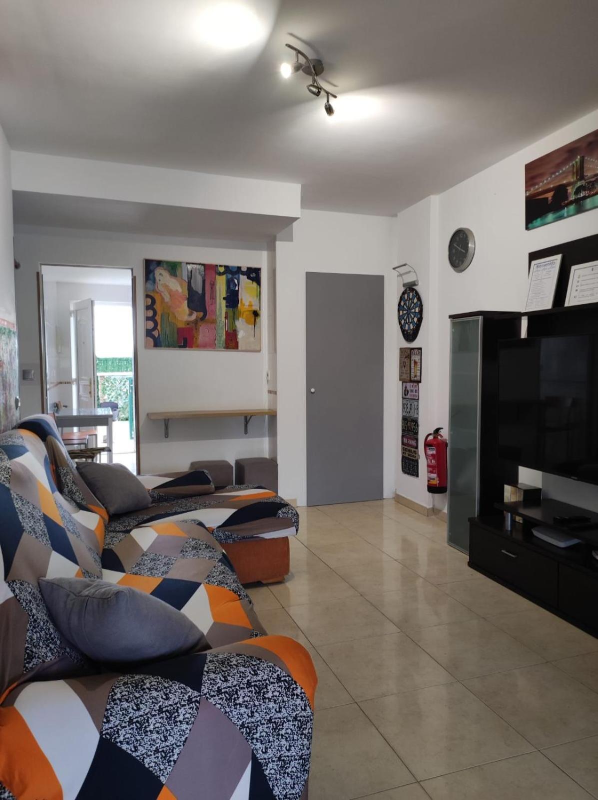 Chalet Bajo Con Jardin, Patio, Cenador Y Barbacoa. Viveda Εξωτερικό φωτογραφία