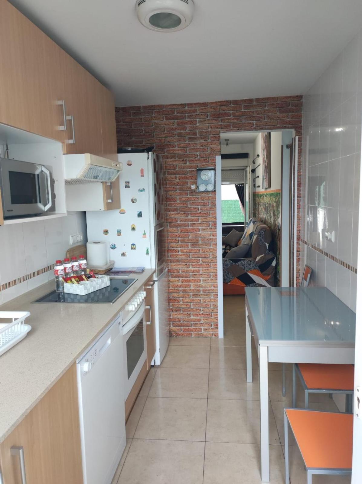 Chalet Bajo Con Jardin, Patio, Cenador Y Barbacoa. Viveda Εξωτερικό φωτογραφία