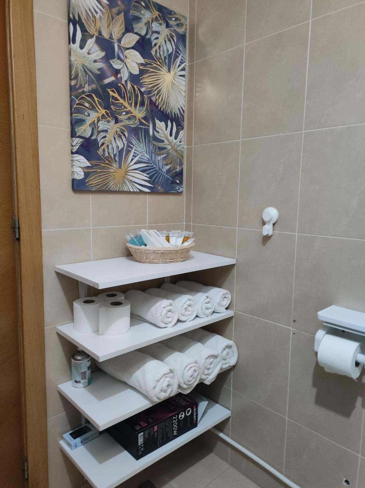 Chalet Bajo Con Jardin, Patio, Cenador Y Barbacoa. Viveda Εξωτερικό φωτογραφία